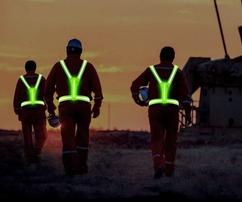 LUMEO Active LED Safety Vest